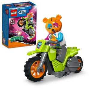 Medveď a kaskadérska motorka